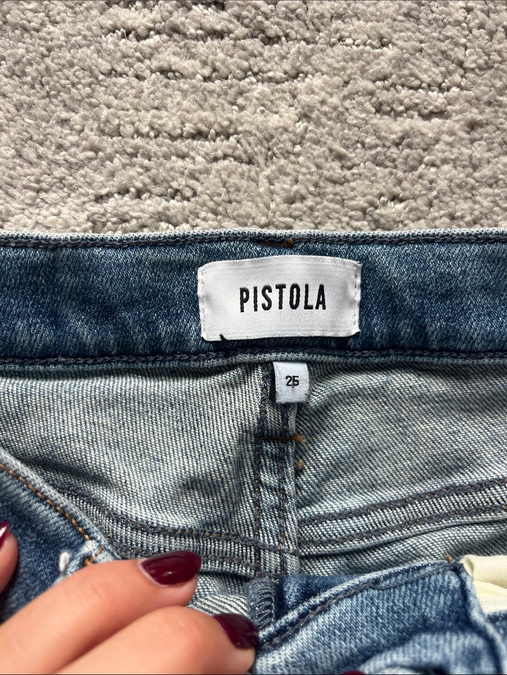 Pistola Straight Jeans - Picture 2 of 3